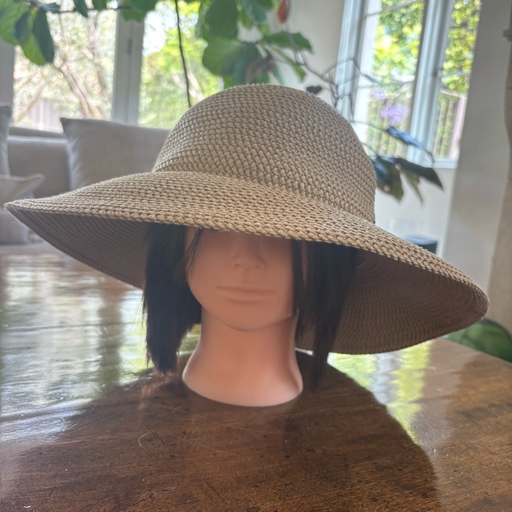 Eric Javits sun hat